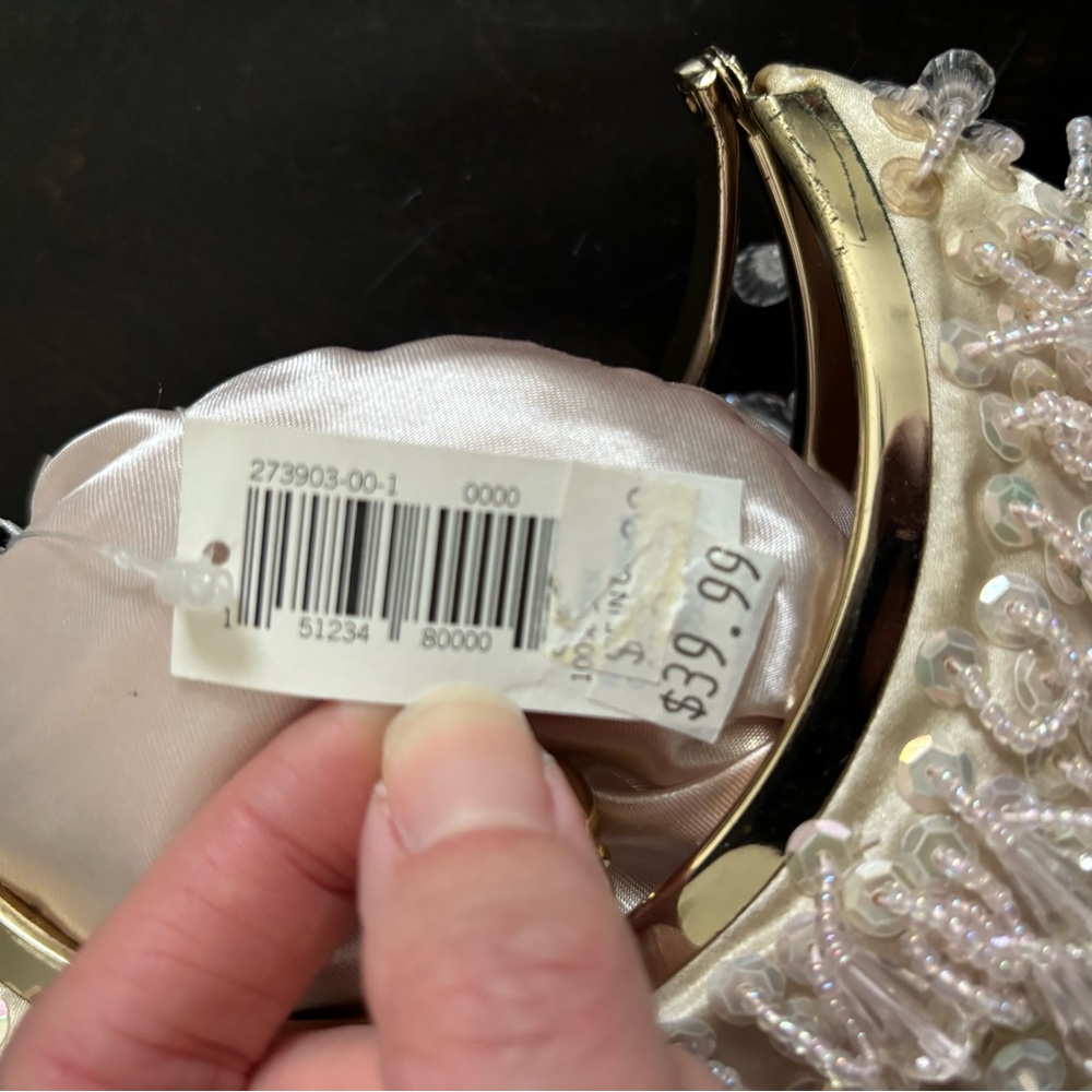 Banana Republic Elegant Pale Pink Beaded Silk Evening Bag - Picture 7 of 16